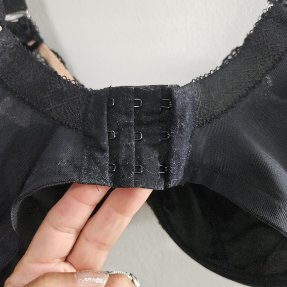 Elomi Black Lace Full-Coverage Bra - Picture 4 of 7